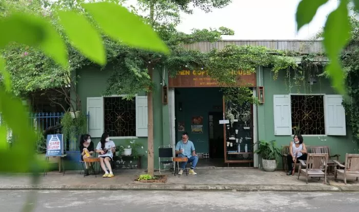 ĐEN coffee & house