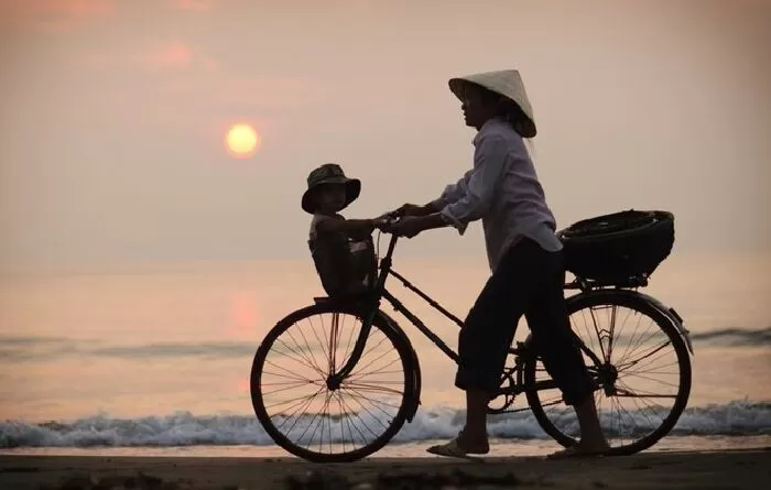 Bài thơ: Chỉ có thể là mẹ
