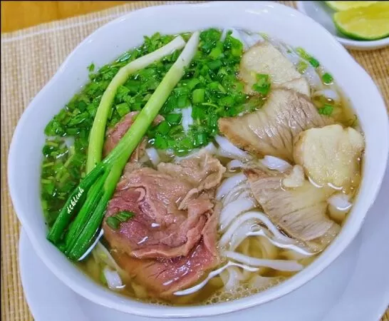 Phở bò - Minh Hiếu