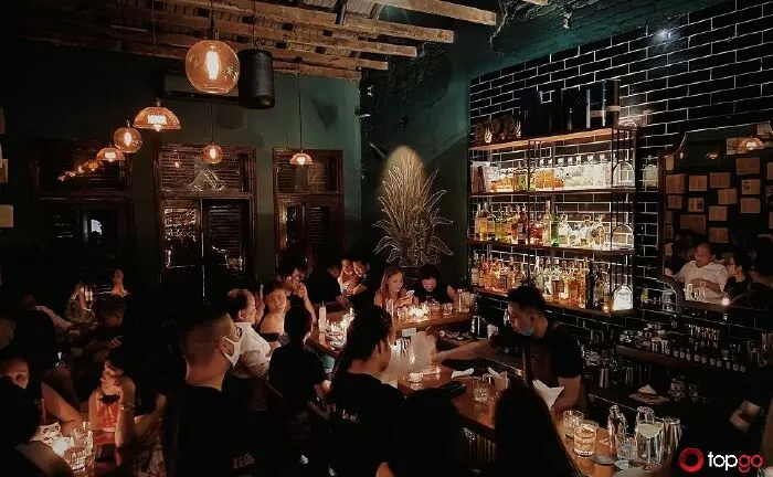Leo’s – Cocktails & Co.