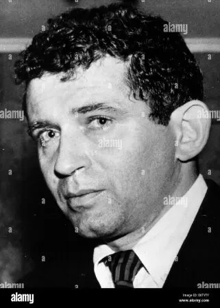 Norman Mailer (31/1/1923 – 10/11/2007)