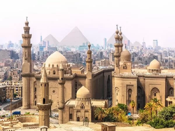 Cairo - Ai Cập khoe vẻ đẹp nhất của sa mạc và đại dương