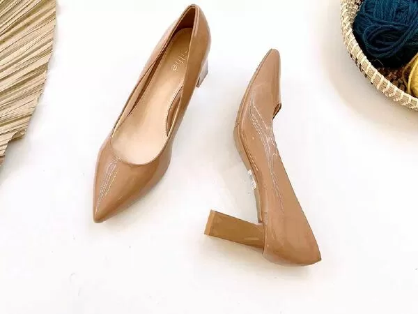 Top 11 Shop giày nữ đẹp nhất không thể bỏ qua tại quận Cầu Giấy, Hà Nội