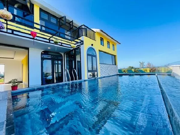 Eros Villa
