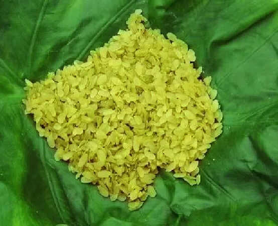 Cốm làng vòng Bà Cận