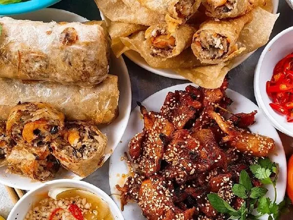 Bún chả cô Hạnh