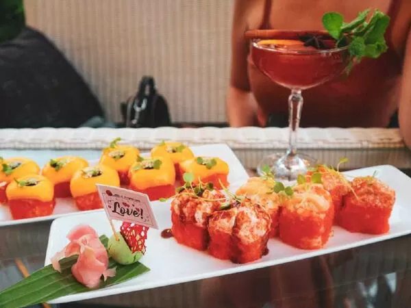Sushi Mania Lounge