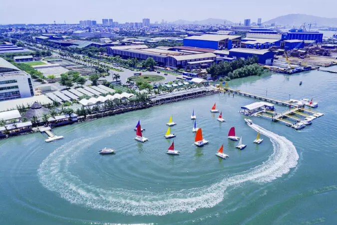 Bến du thuyền Marina