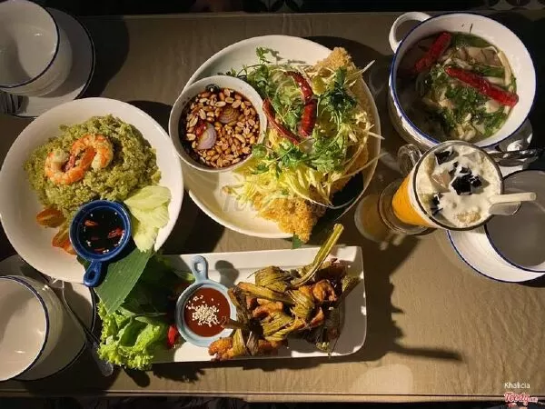 Ăn Cơm Uống Nước - Thai Bistro & Coffee