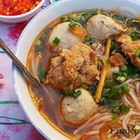 Bún bò Hẻm Hùng Vương- Huế