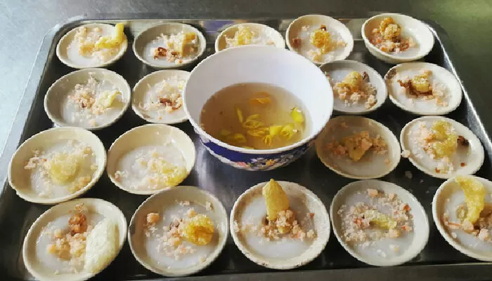 Quán bà Cư