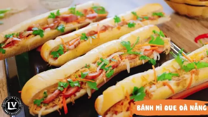 Bánh mì que Đồng Tiến