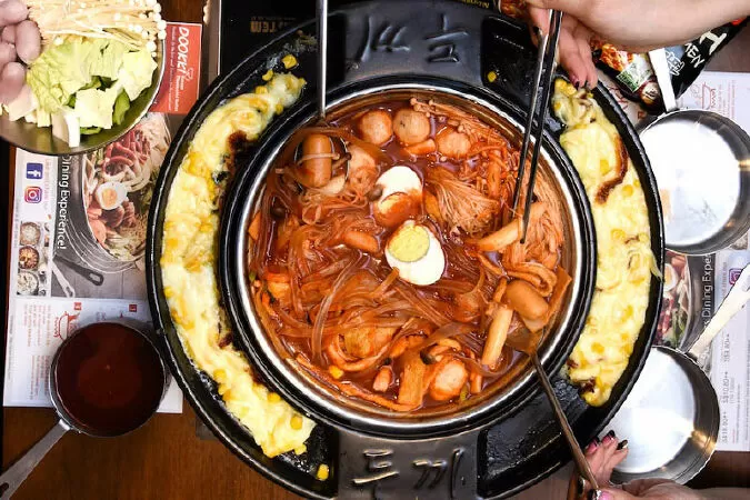 Buffet Lẩu Dooki Việt Nam