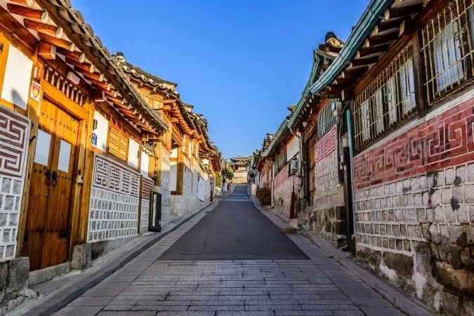 Làng cổ Bukchon Hanok - điểm tham quan nổi tiếng ở Seoul