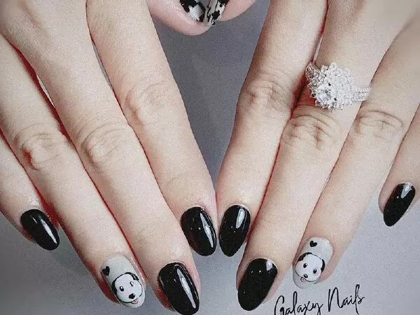 Galaxy Nails