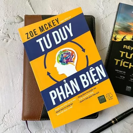 Tư duy phản biện - Zoe Mckey