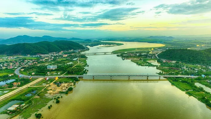 Ân tình xứ Nghệ - Phan Trong Tiến