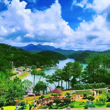 Chẳng đâu bằng quê hương - Thanh Bình
