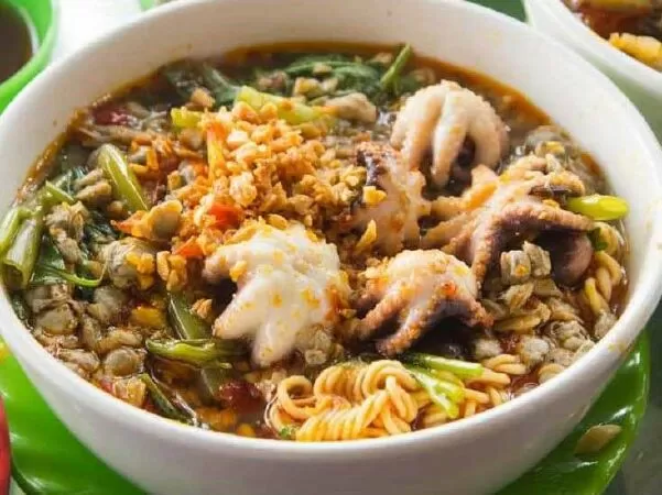 Mì Ốc Hến Dì Lan