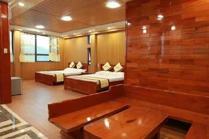 Gold Hotel