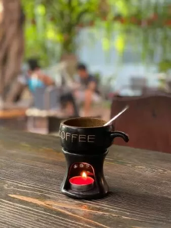 Hoa sứ Cafe