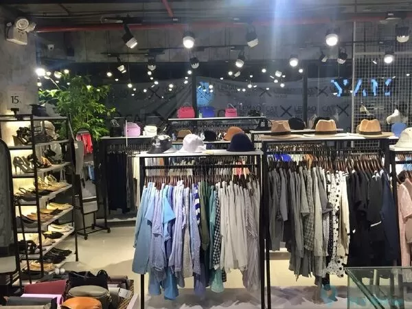 May Boutique