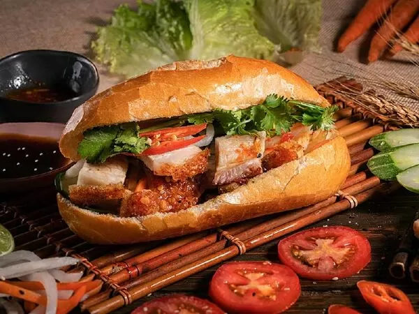 Bánh Mì Huỳnh Gia