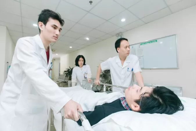 Đời áo trắng - Nguyễn Ngọc René