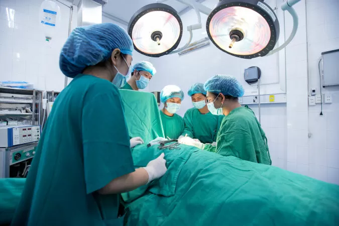 Thư gửi những cô gái ngành y - Sưu tầm