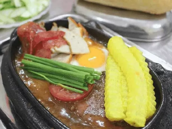 Bánh Mỳ Cô Long