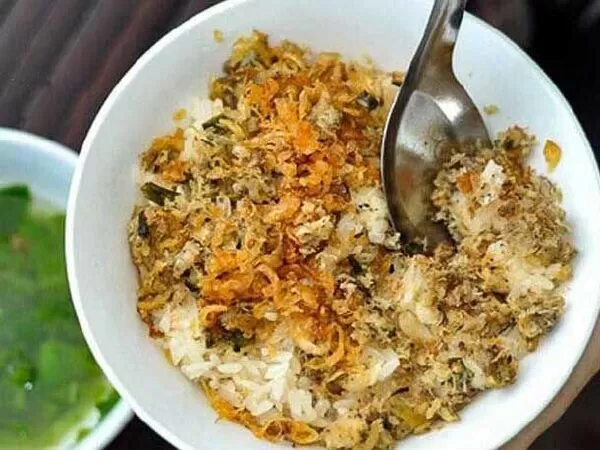Xôi cá rô đồng