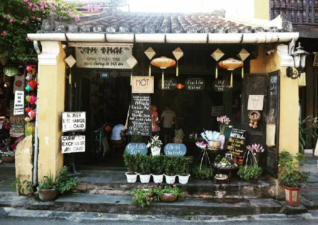 Mót Hội An - Trà Thảo Mộc & Sả Chanh