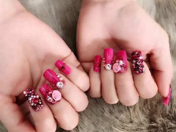 Mia Nail