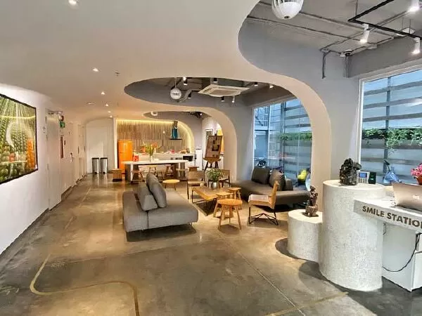 Meander Saigon Hostel