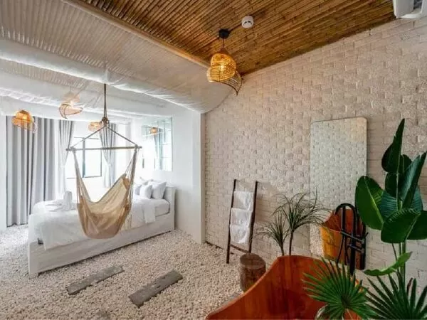 Diamond Rainbow Hostel