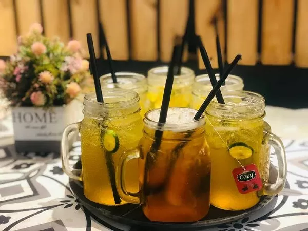 Bloom - Drinks and Freshfood