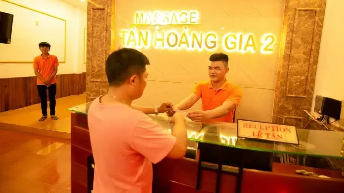 Massage Tân Hoàng Gia