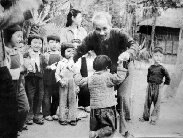 Bác Hồ – Người cho em tất cả