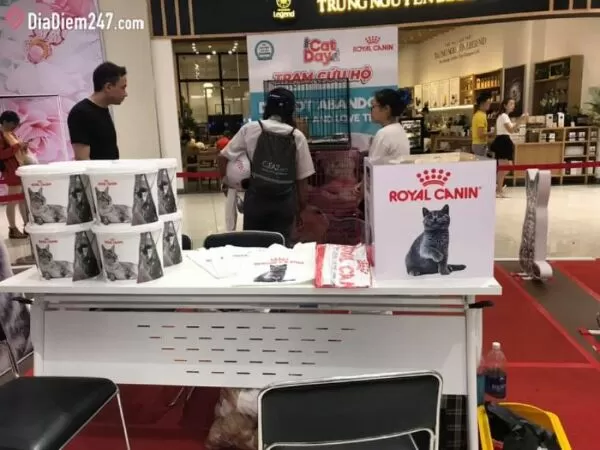 Pet World