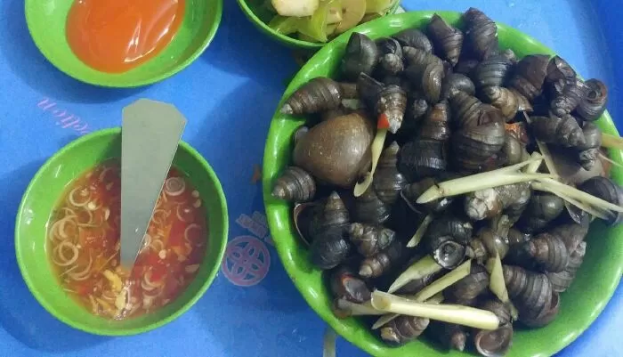 Ốc nóng Nguyễn Ngọc Vũ