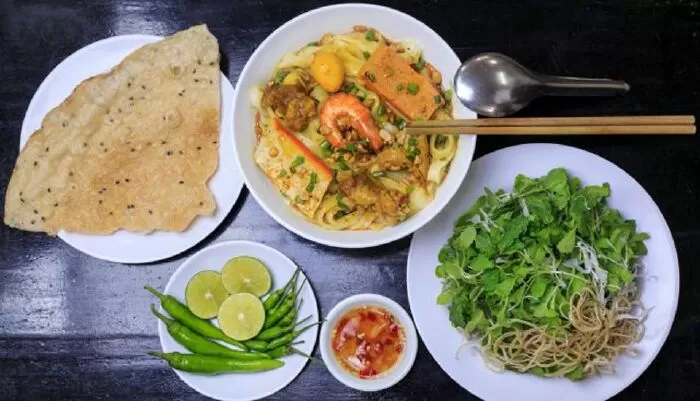 Mì Quảng 3 Anh Em