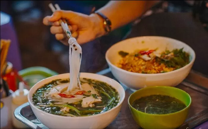 Phở gà Hà