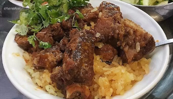 Xôi sườn cay Trung Béo