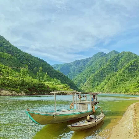 Dòng sông và nỗi nhớ - An Việt