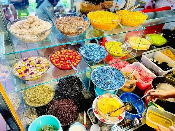 Top 12 quán chè siêu ngon ở quận 7 TPHCM