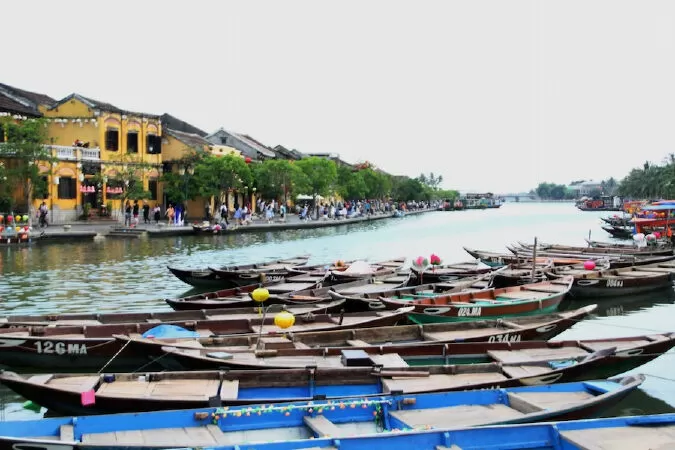 Nỗi niềm xa xứ - Quý Hiền