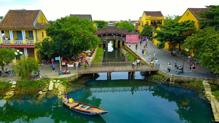 Đất Quảng mến thương - Huy Hùng