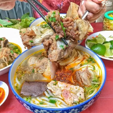 Bún bò xí quách