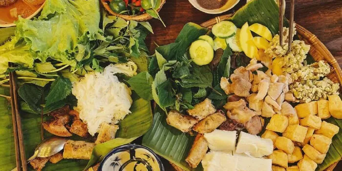 Quán Bún Đậu Phố Đông