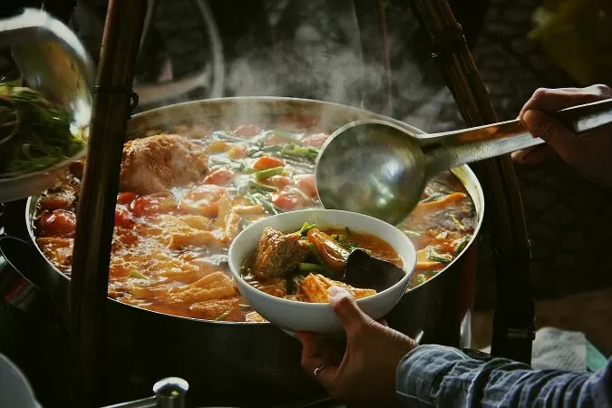 Bún riêu Gánh chợ Bến Thành